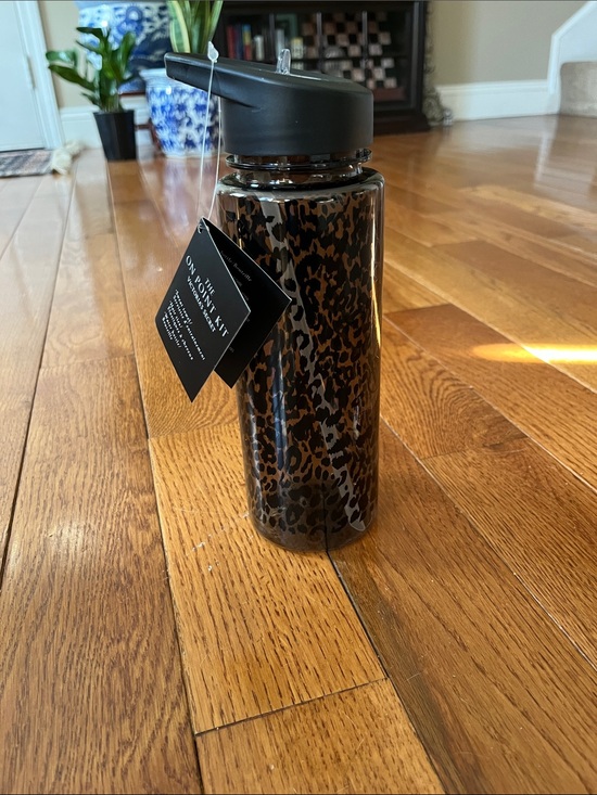 Victoria's Secret Other - Victoria’s Secret Leopard Print Water Bottle with Flip Spout - Brown/Black